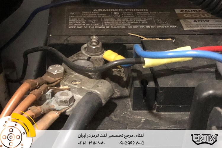 علائم خرابی سر باتری خودرو