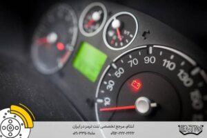 علت روشن شدن چراغ باتری خودرو